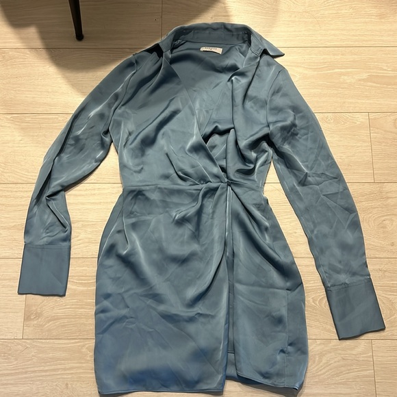 Babaton Larchmont Dress - Picture 2 of 2